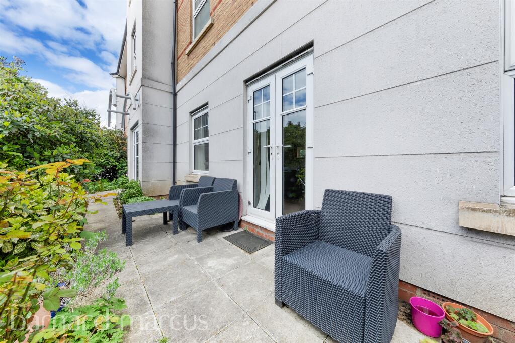 Additional image 11 of Crunden Road, South Croydon