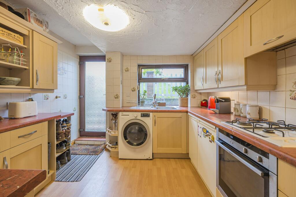 Additional image 6 of Godstone Road, Whyteleafe, CR3