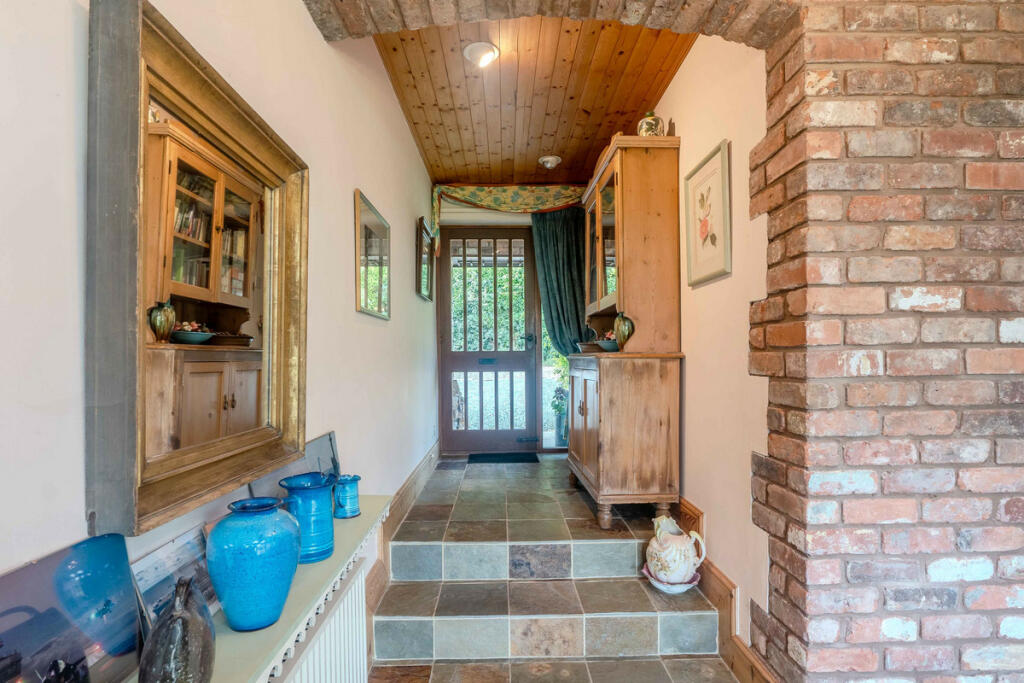 Additional image 7 of The Rake, Neston, CH64 5