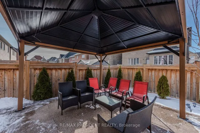 Additional image 40 of 38 John Carroll Dr