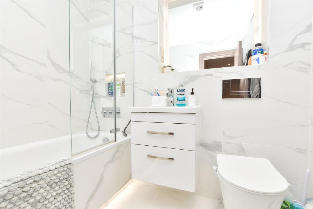 Additional image 5 of Croydon Road, Caterham, Surrey