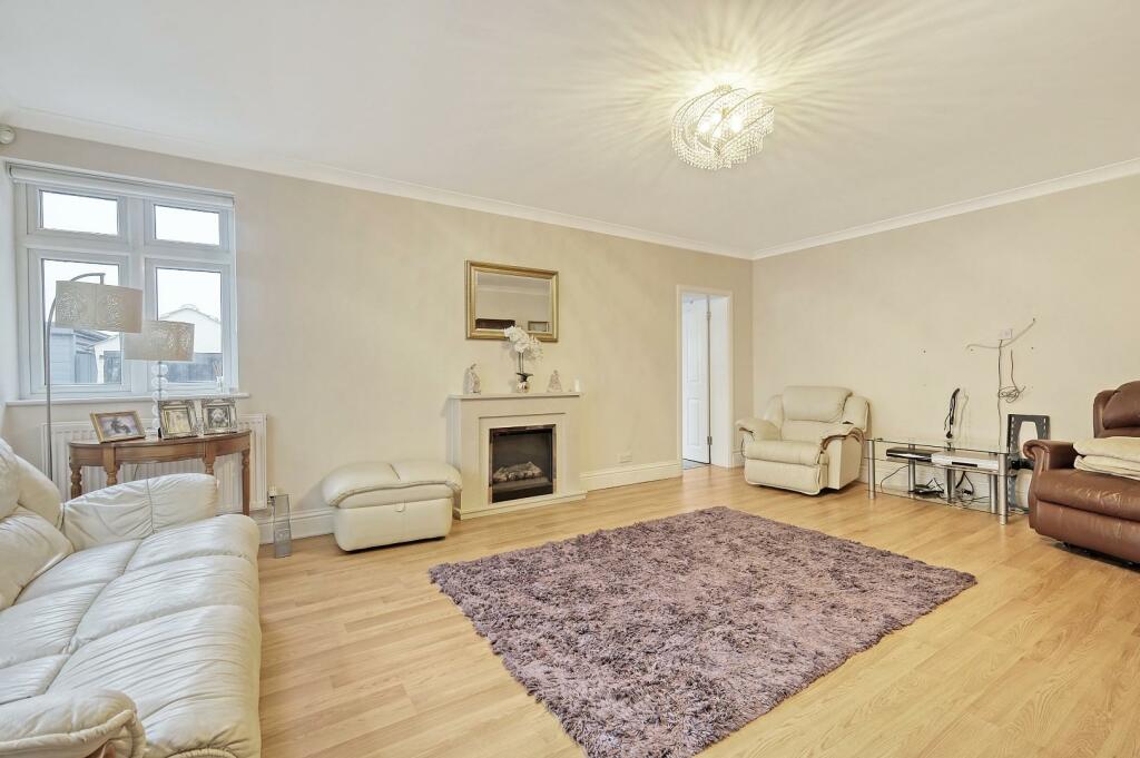 Additional image 2 of Orchard Drive, Theydon Bois, Epping