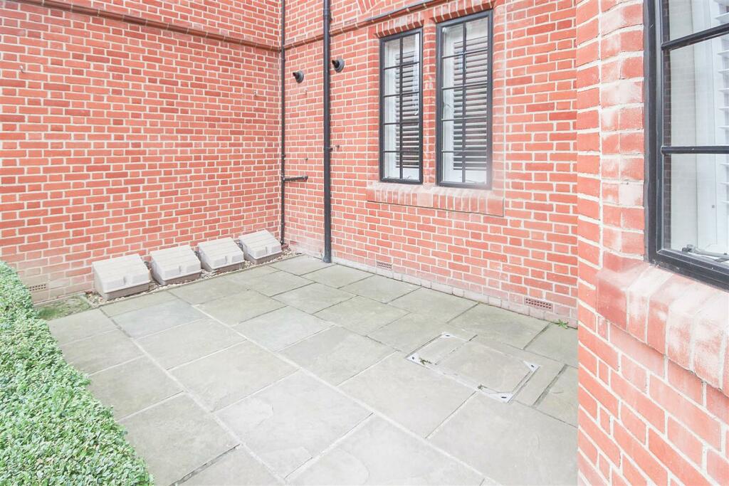 Additional image 11 of The Galleries, Warley, Brentwood