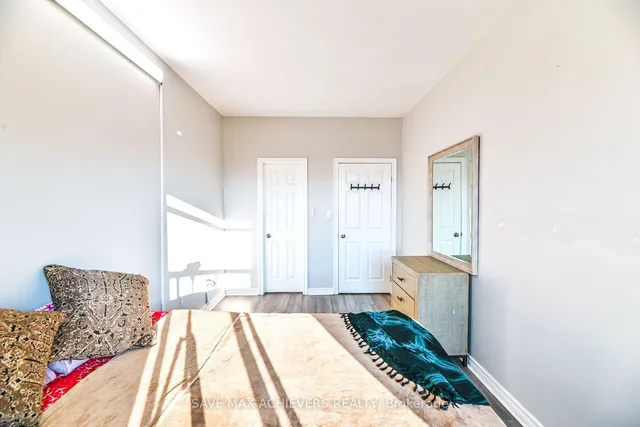 Additional image 20 of 1 Leaside Park Dr Unit 305