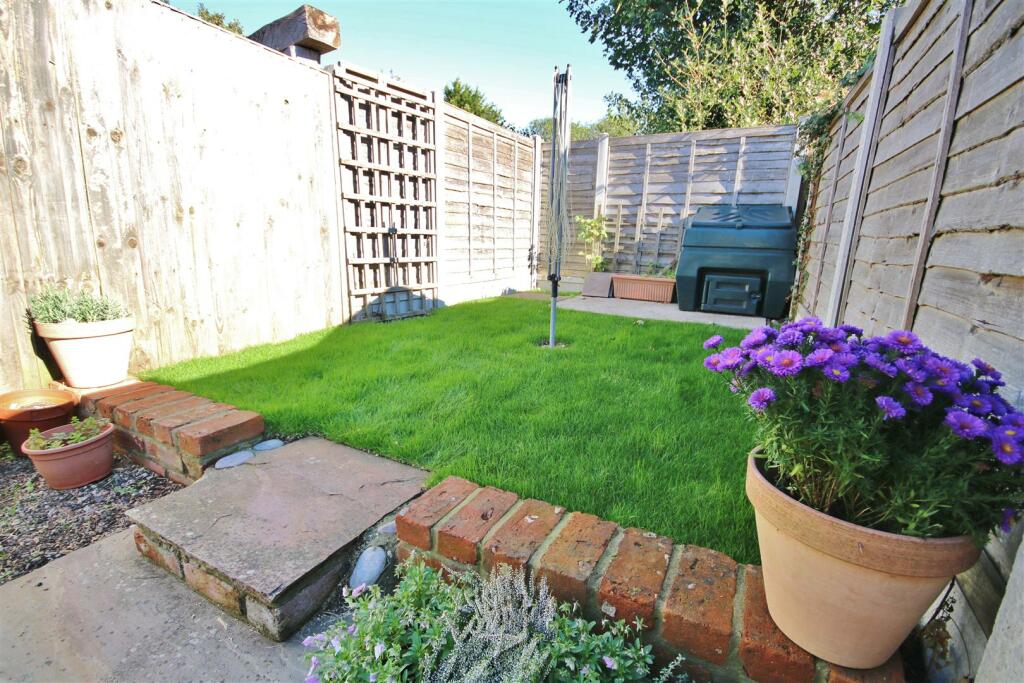 Additional image 12 of High Street, Thorpe-le-Soken