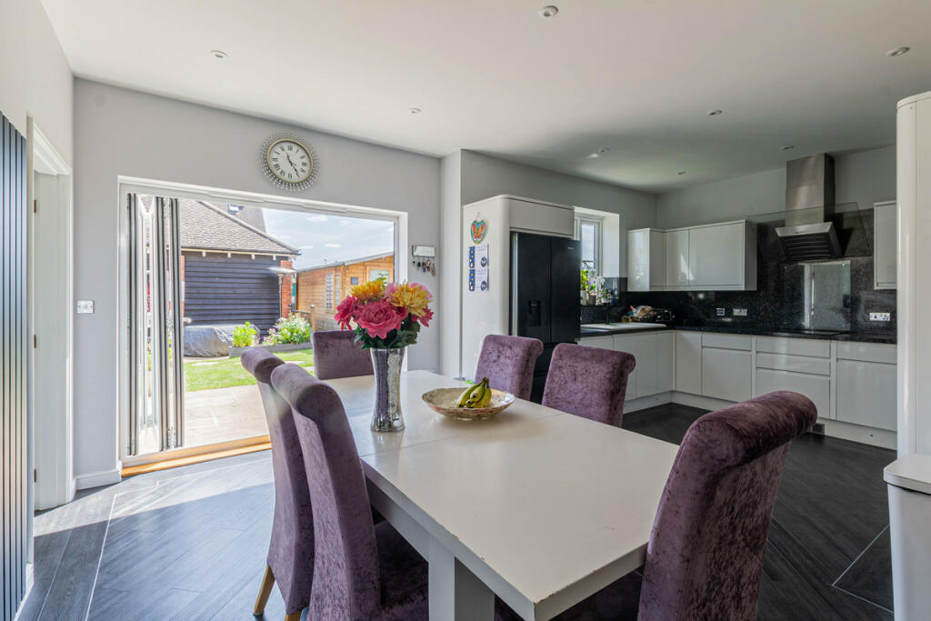 Additional image 4 of Abbey Field View, COLCHESTER, CO2