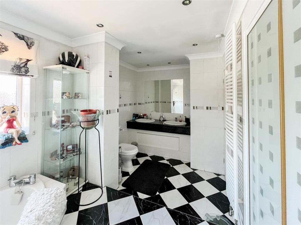 Additional image 12 of West Ley, Burnham-On-Crouch