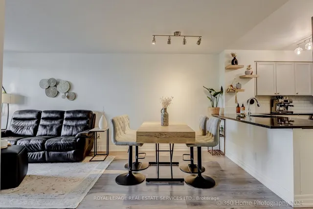 Additional image 3 of 2121 Lakeshore Blvd Unit 403