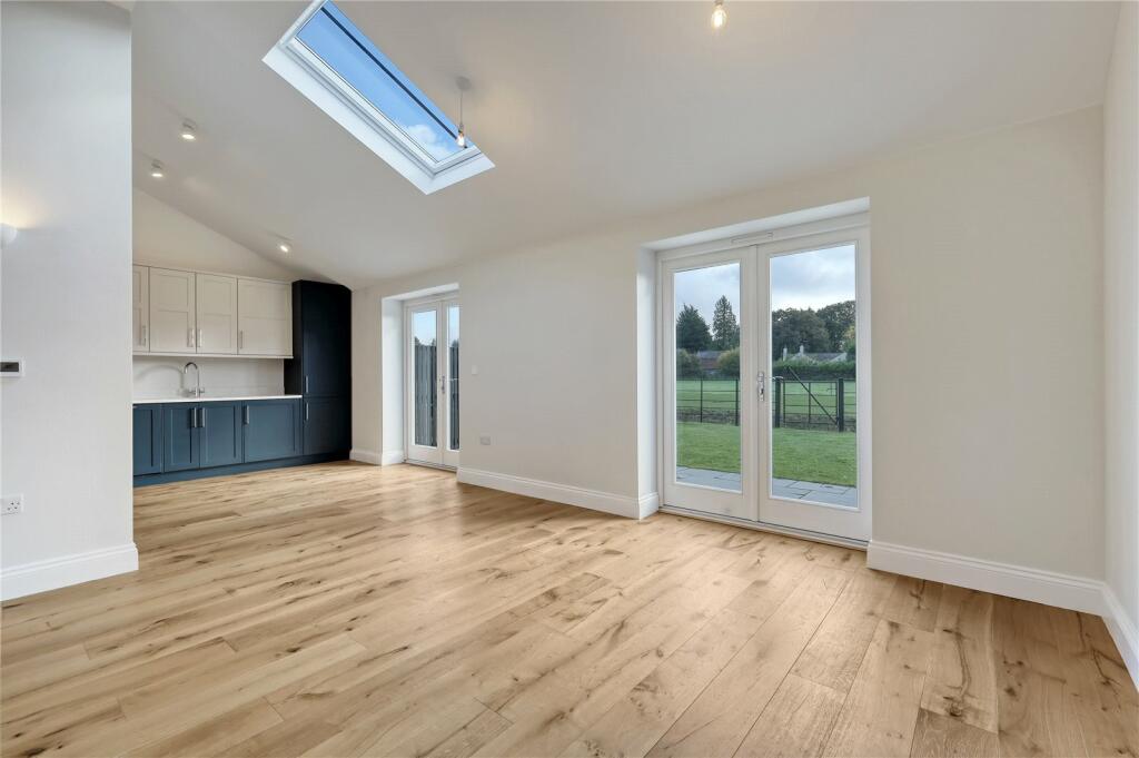 Additional image 11 of Brizes Park, Ongar Road, Kelvedon Hatch, Brentwood, CM14