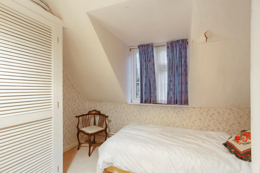 Additional image 15 of Dome Hill, Caterham, CR3