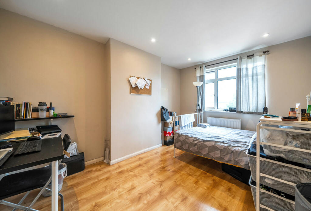 Additional image 16 of Chestnut Grove, Mitcham, CR4