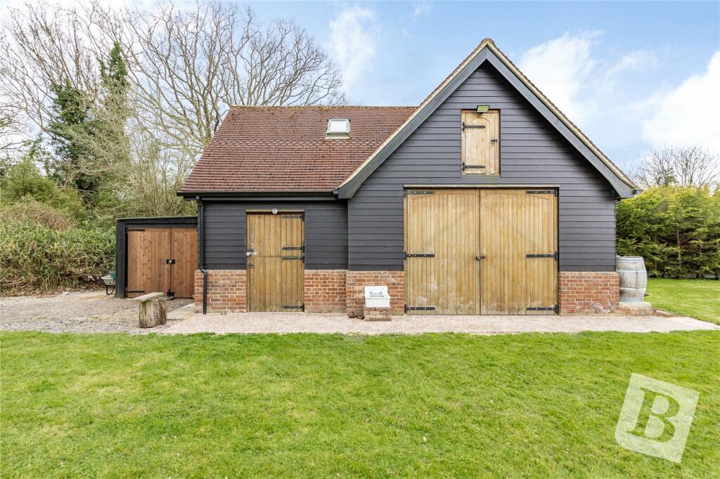 Additional image 3 of Main Road, Bicknacre, CM3