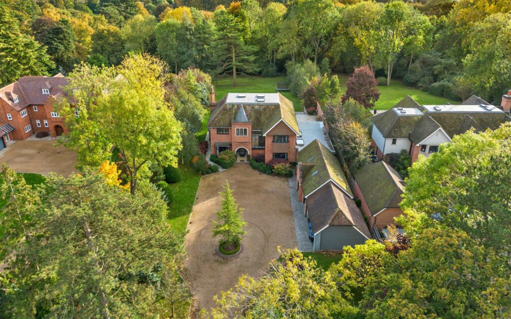 Additional image 24 of Dane O'Coys Road, Bishop's Stortford, Hertfordshire, CM23