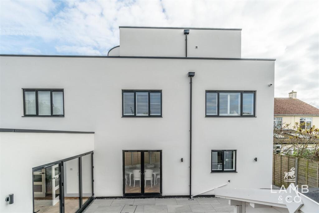 Additional image 25 of Freshwinds, Percival Road, Walton On The Naze