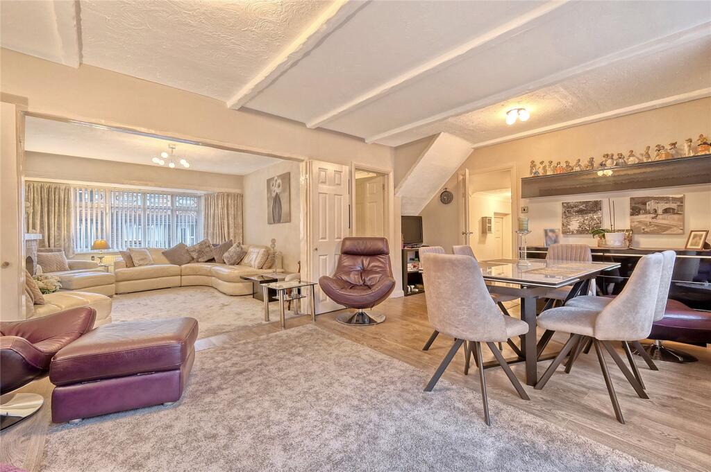 Additional image 18 of Hillside Road, Billericay, Essex, CM11