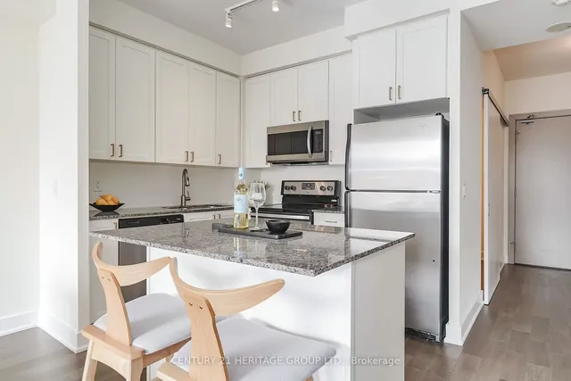 Additional image 4 of 1638 Bloor St Unit 303