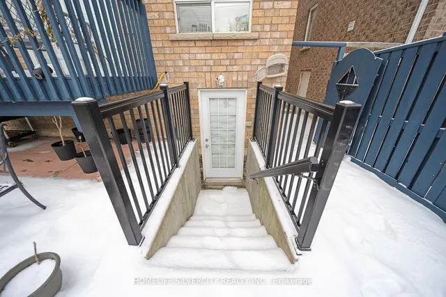 Additional image 36 of 6 Amboise Cres