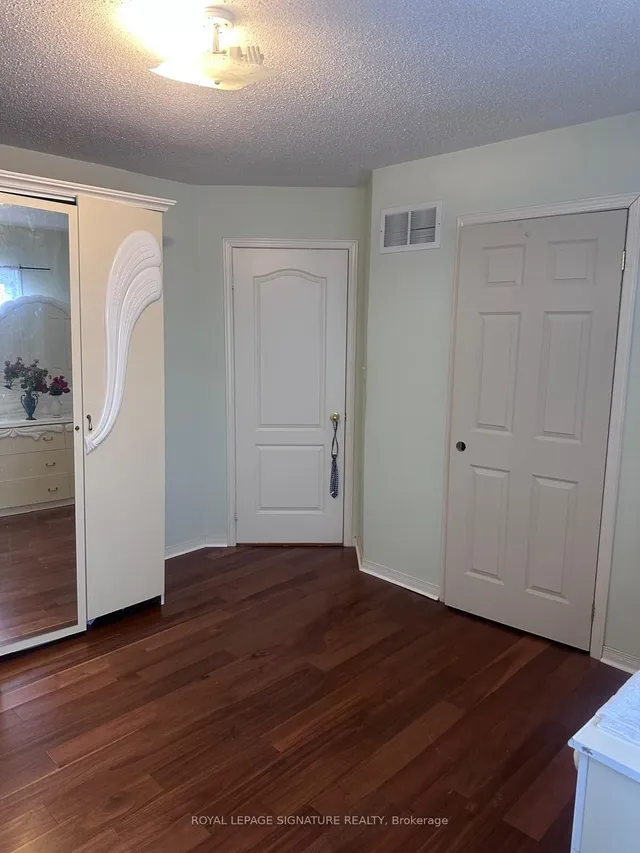 Additional image 17 of 28 Pompano Pl