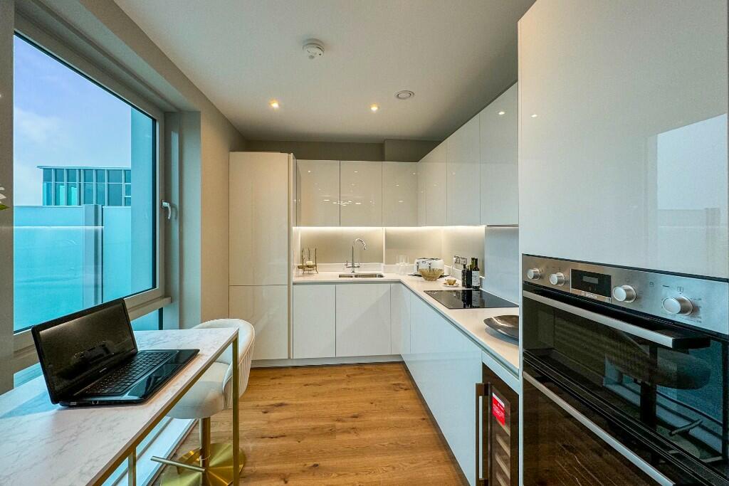 Additional image 7 of Skyline Penthouses