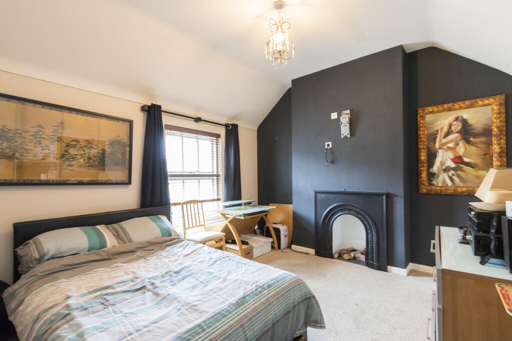 Additional image 8 of Hemnall Street, Epping, CM16