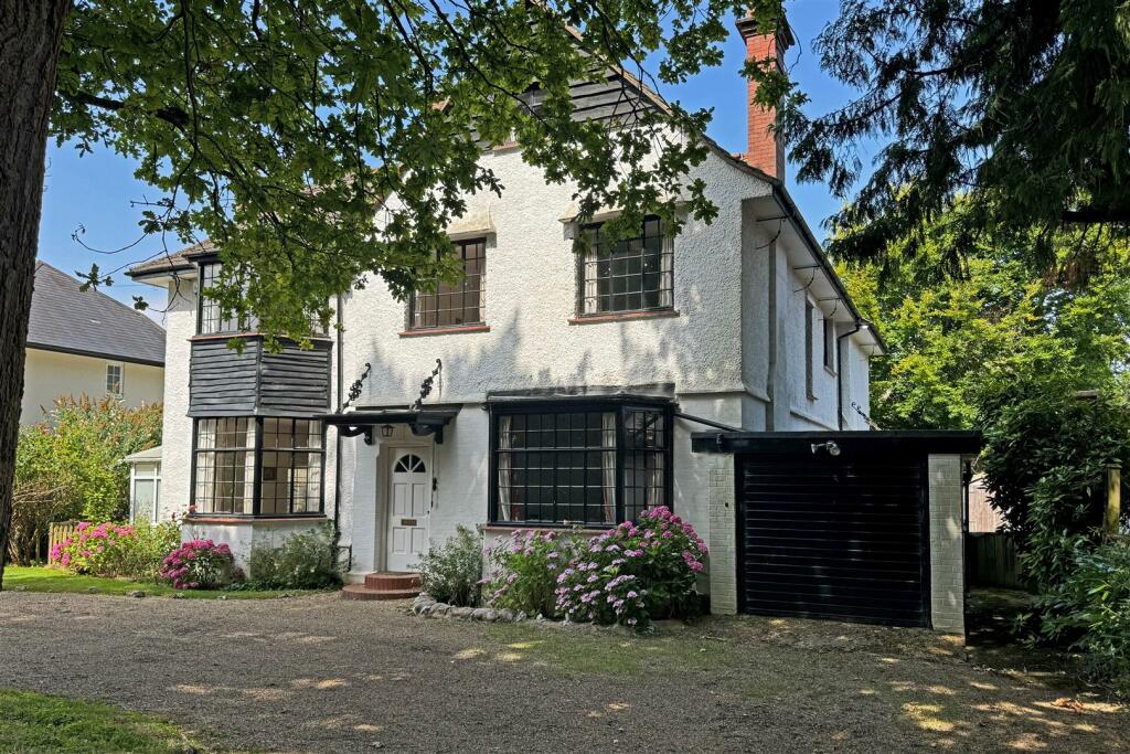 Additional image 26 of How Lane, Chipstead, Surrey