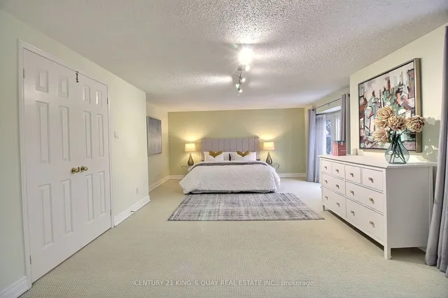 Additional image 17 of 26 Canmore Blvd