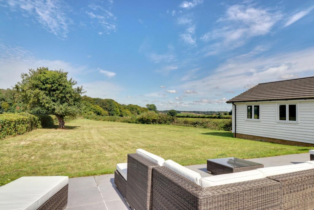 Additional image 23 of Old Harlow, CM17