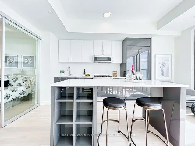 Additional image 13 of 840 St Clair Ave Unit 711