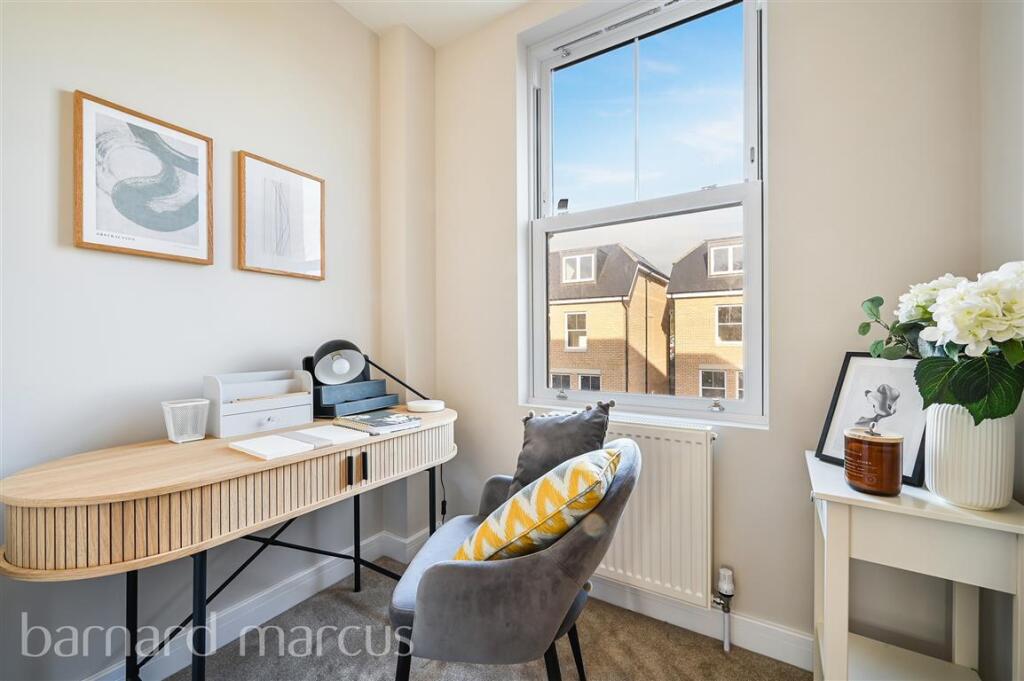 Additional image 10 of Greenway Drive, Shirley