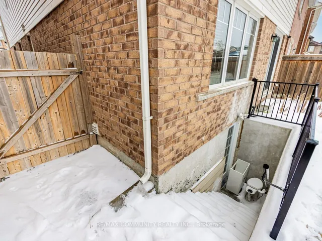 Additional image 38 of 69 Robert Parkinson Dr