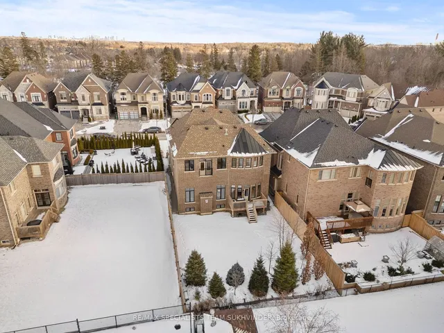 Additional image 30 of 51 Classic Dr