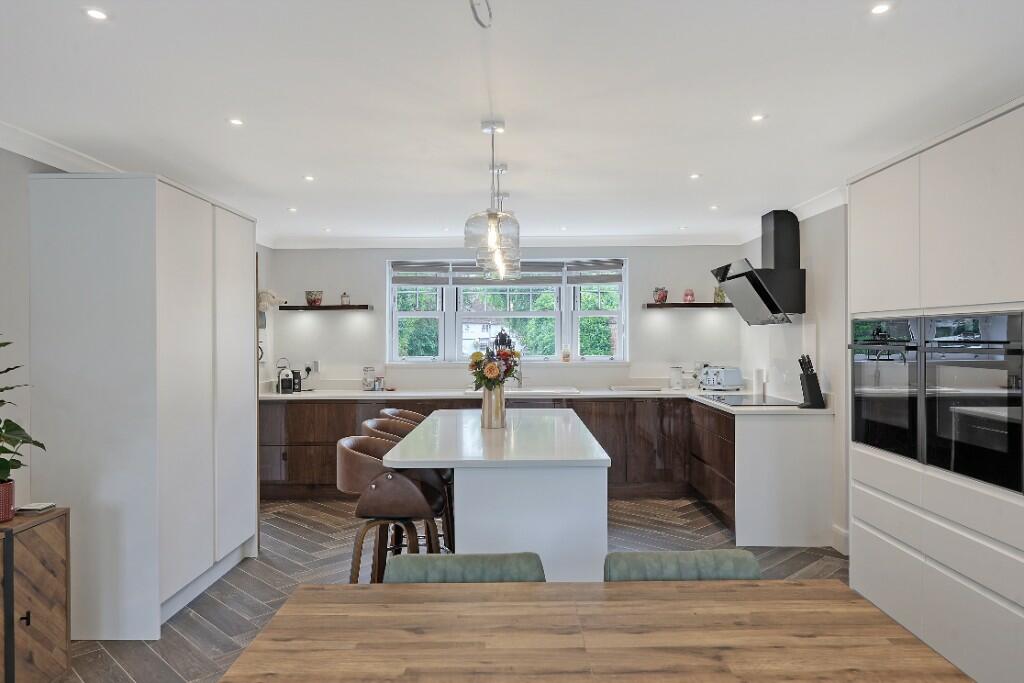 Additional image 5 of Billericay Road, Herongate, Brentwood, Essex, CM13