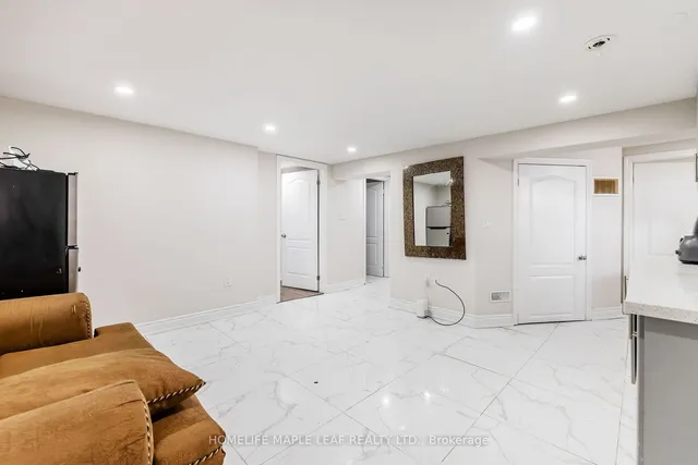 Additional image 36 of 8 Welbeck Dr