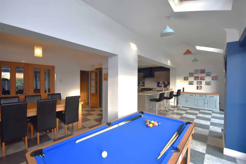 Additional image 9 of Woodfall Close, Little Neston