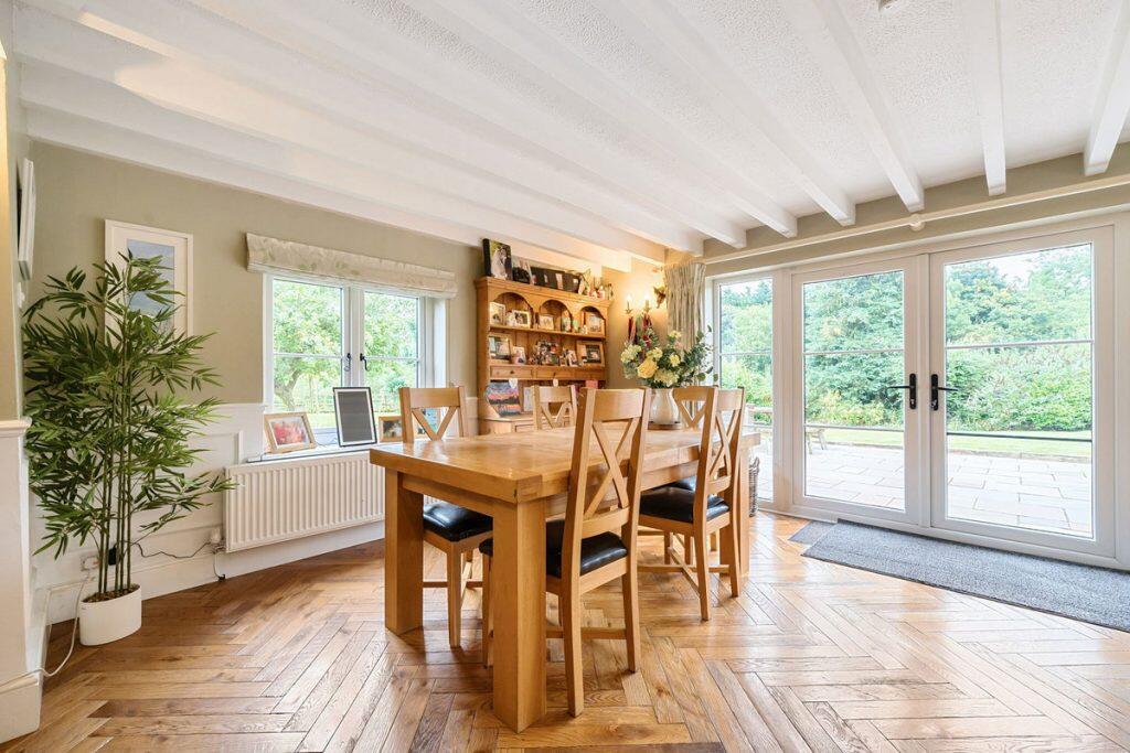 Additional image 38 of The Vownog Sychdyn, Mold