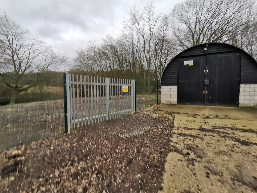 Additional image 3 of Brentwood