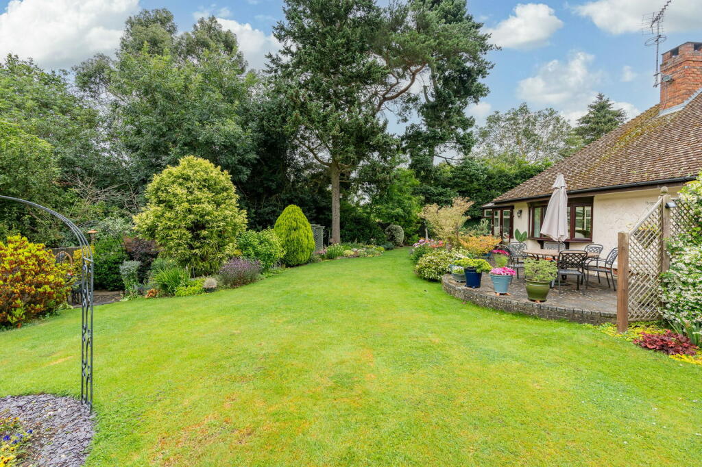 Additional image 37 of Main Road, Danbury, Chelmsford, CM3 4AS