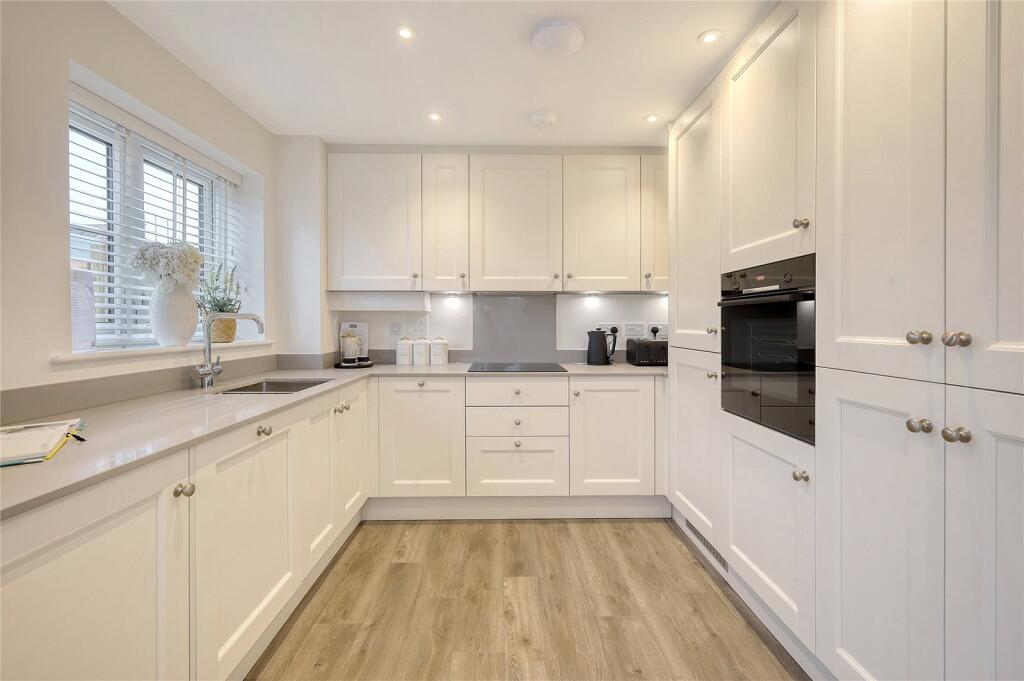 Additional image 16 of Foxglove Place, Watch House Green, Felsted, Dunmow, CM6