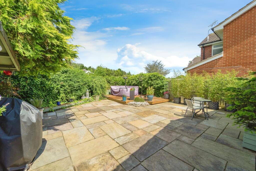 Additional image 17 of Bennett Close, Willaston, Cheshire, CH64