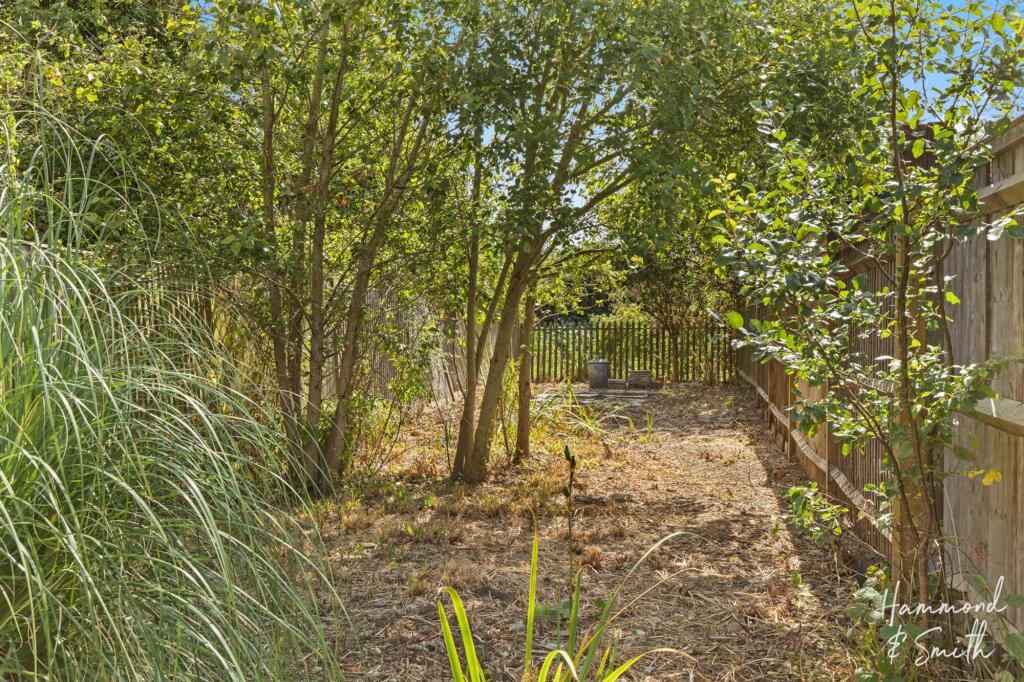 Additional image 5 of Upland Road, Thornwood, CM16