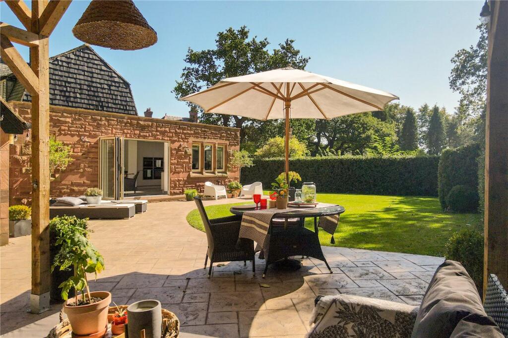 Additional image 34 of Neston Road, Thornton Hough, Wirral