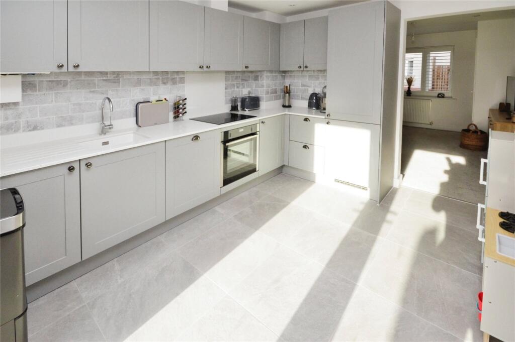 Additional image 4 of King Charles Drive, Stansted Mountfitchet, Essex, CM24