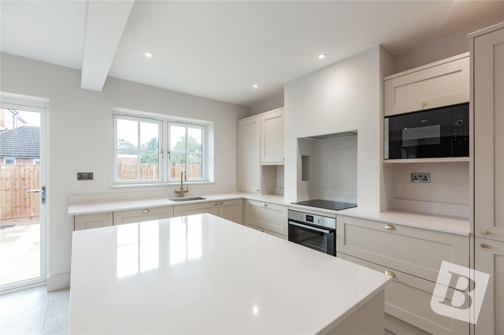 Additional image 8 of St. Mary's Avenue, Shenfield, Brentwood, Essex, CM15