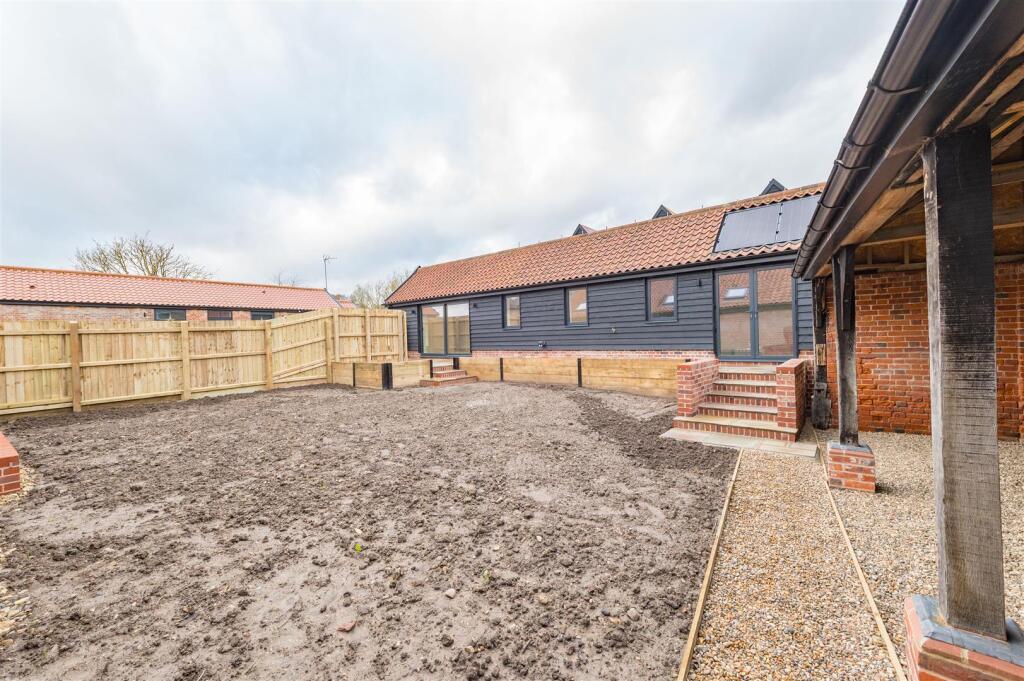 Additional image 12 of The Black Barn, Coppins Yard, Colne Engaine