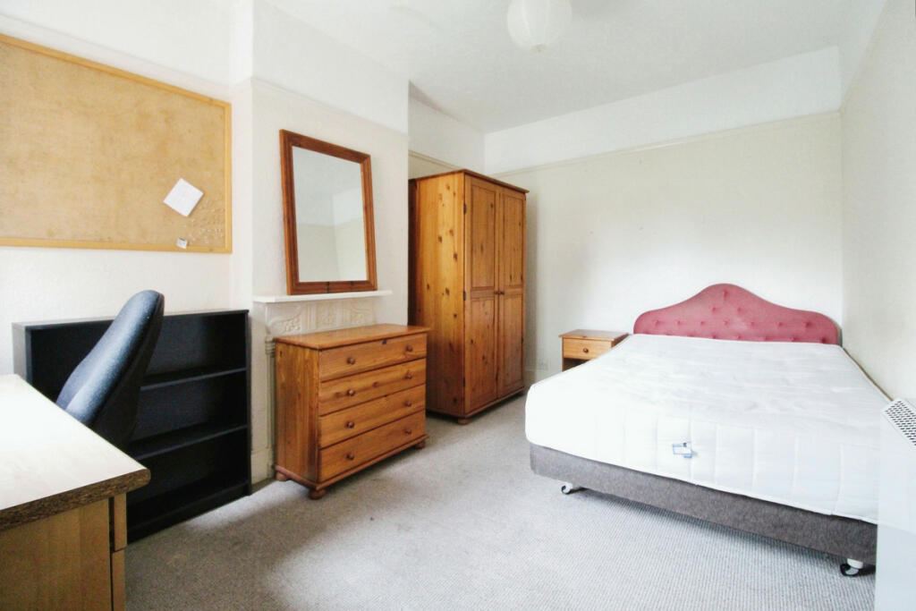 Additional image 4 of Greenstead Road, Colchester, CO1