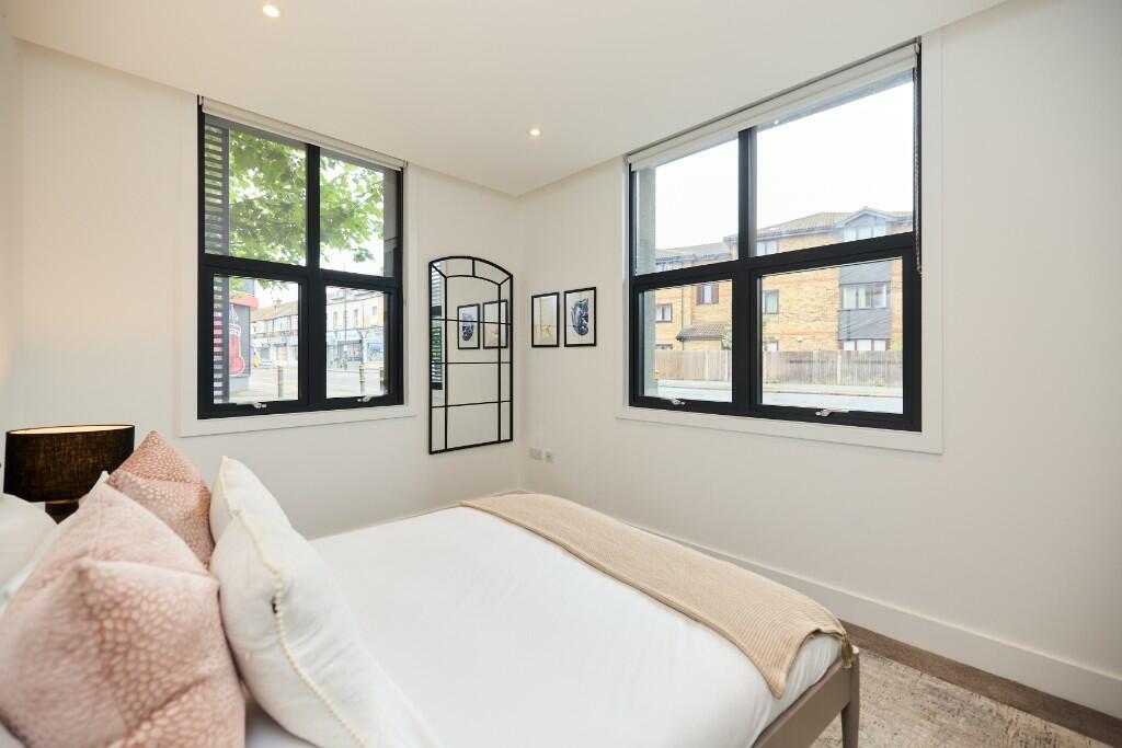 Additional image 17 of Streatham Road, Mitcham, Surrey, CR4