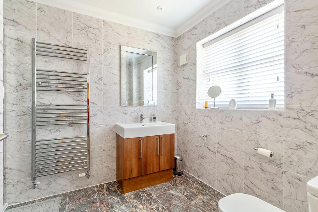 Additional image 20 of Salis Close, Tiptree