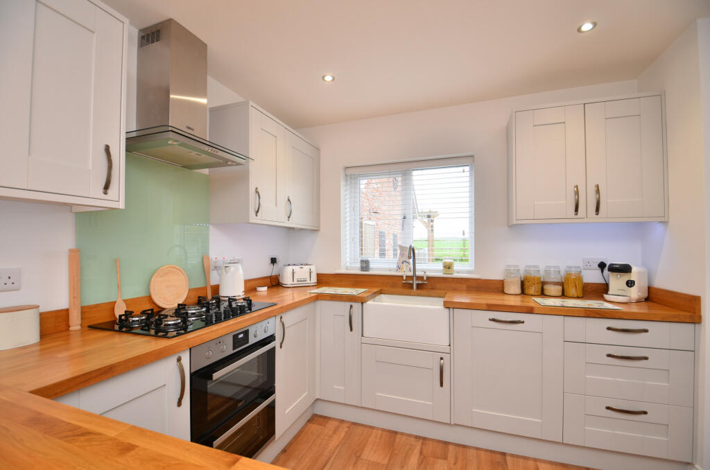 Additional image 9 of Manningtree, CO11