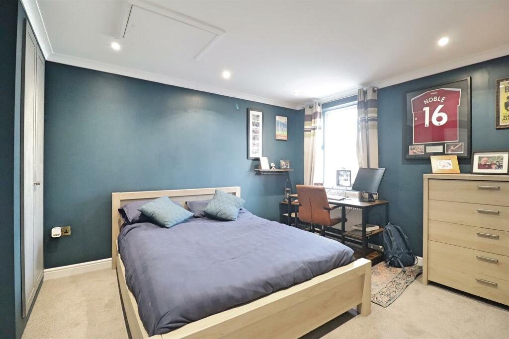 Additional image 15 of Grantham Avenue, Great Notley, Braintree