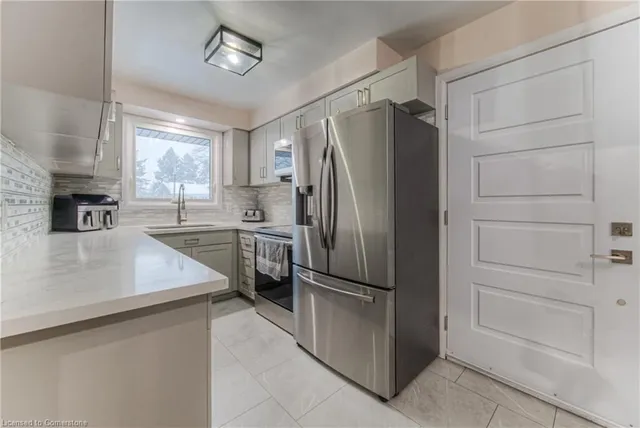 Additional image 16 of 46 Bradley Dr